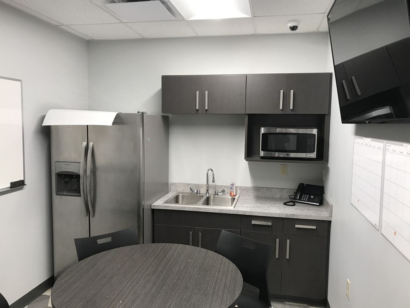 Medical Clinic / Surgery Center: 1507 Linwood Dr, Paragould, AR 72450